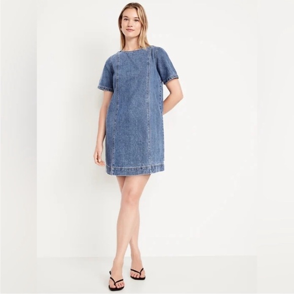Old Navy Dresses & Skirts - 3/40$ Denim Mini Dress - Light Blue